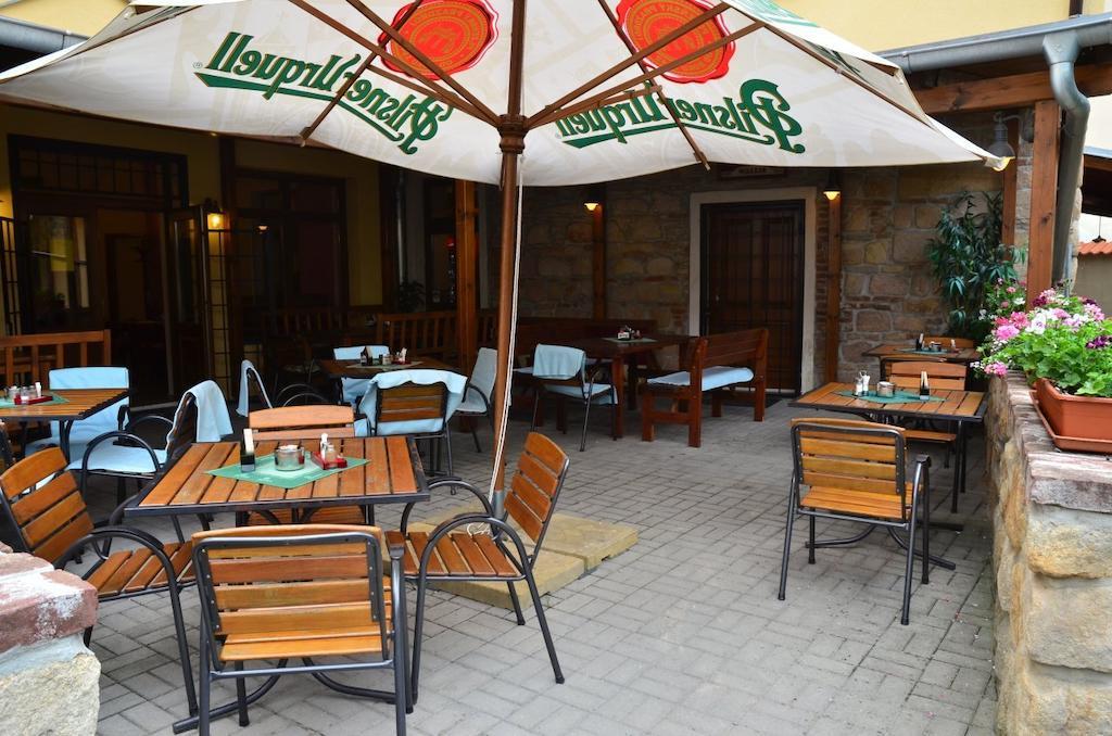 Pension Wallis Plzen Exterior photo